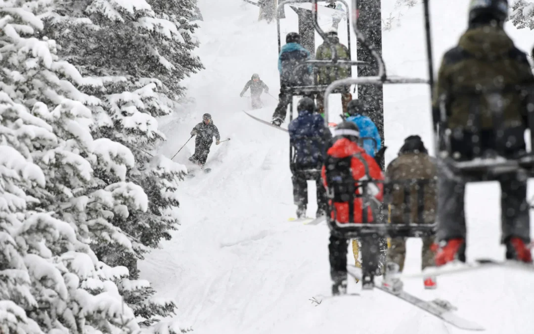 These Skiers Are Navigating Sobriety in Mountain Towns 
